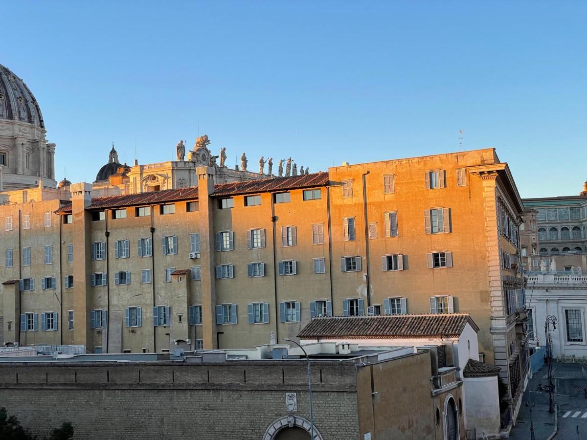 Suite San Pietro ローマ エクステリア 写真