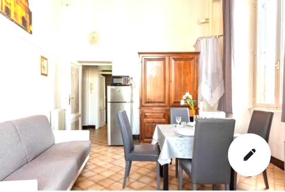Suite San Pietro ローマ エクステリア 写真